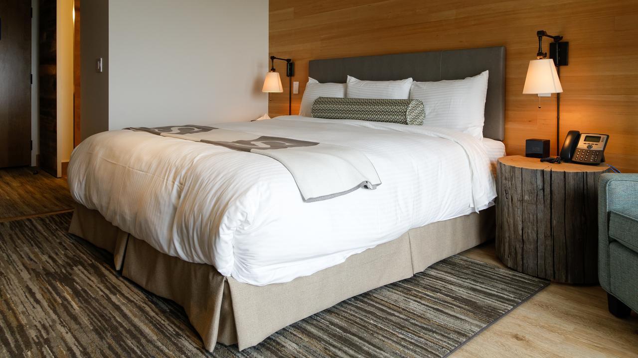 Sproat Lake Landing Resort Great Central Εξωτερικό φωτογραφία